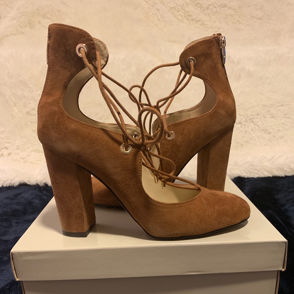 Marc Fisher heels-size 8